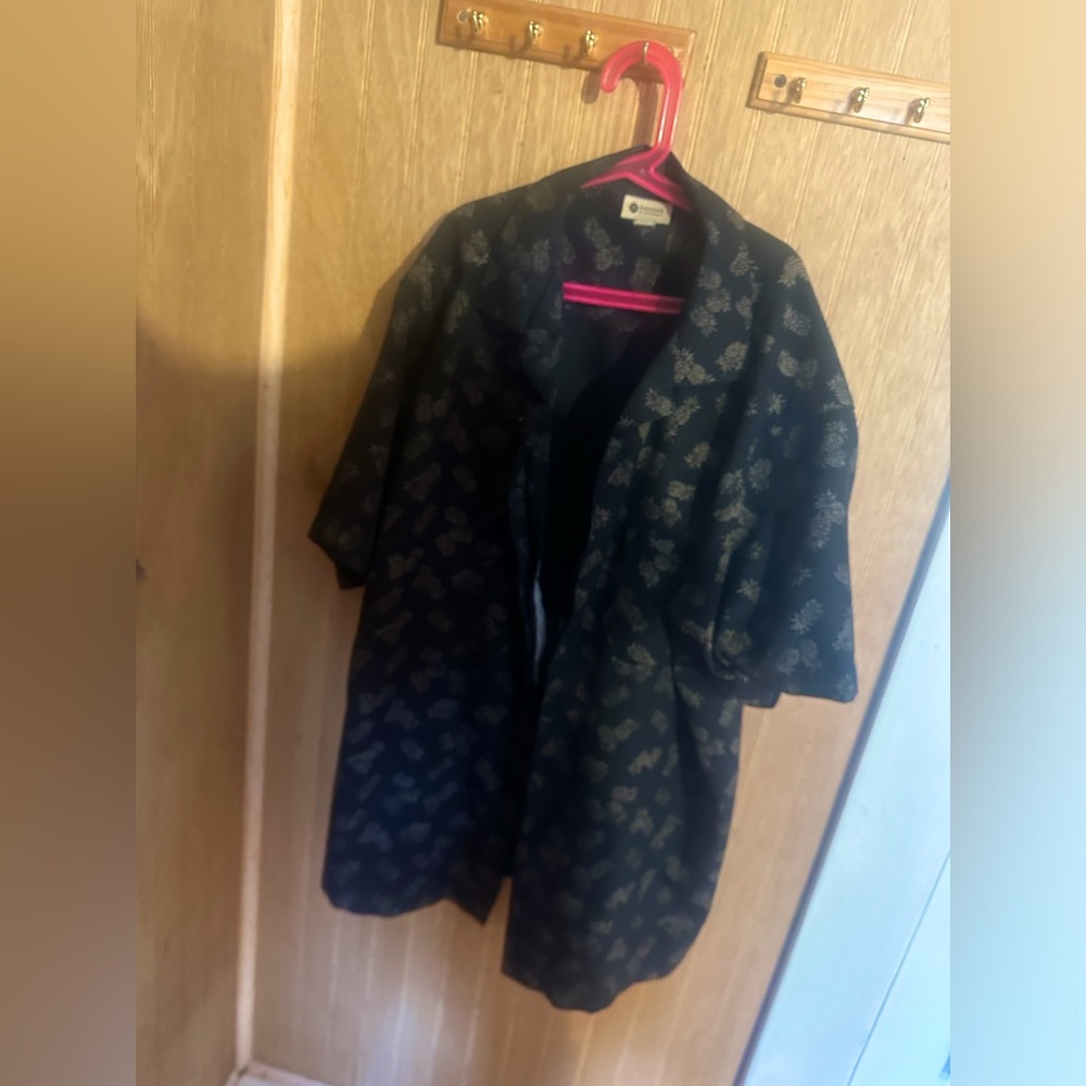 Pineapple print shirt